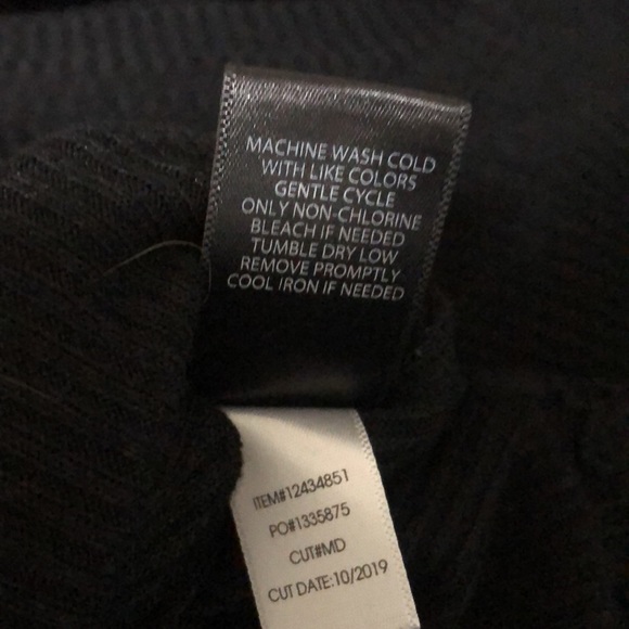 Torrid black ribbed sweater with lace size 4 - Picture 7 of 8